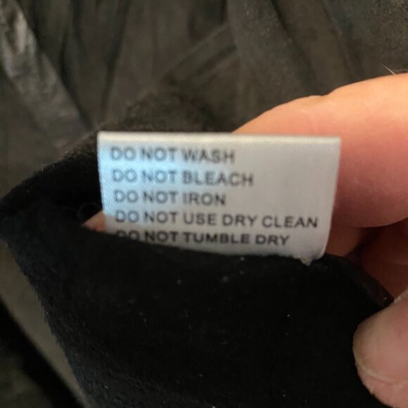 Black leather textured vest sz L Moto inspired - Picture 10 of 10